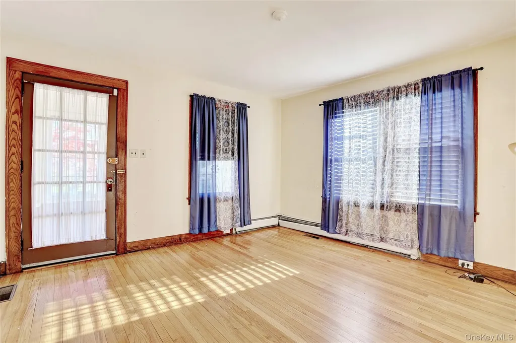 25 Rockland Terrace Suffern NY 10901
