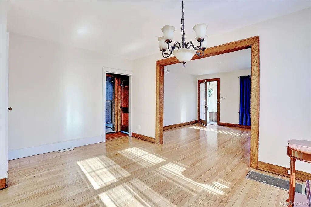 25 Rockland Terrace Suffern NY 10901