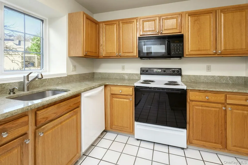 5603 Applewood Circle Carmel NY 10512