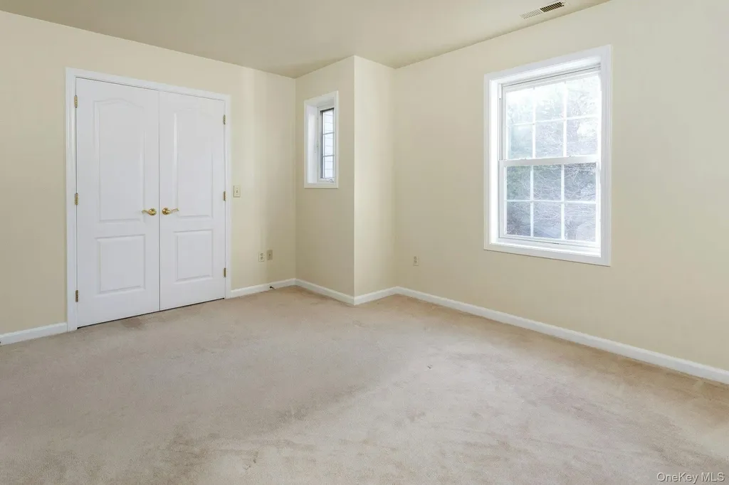 5603 Applewood Circle Carmel NY 10512