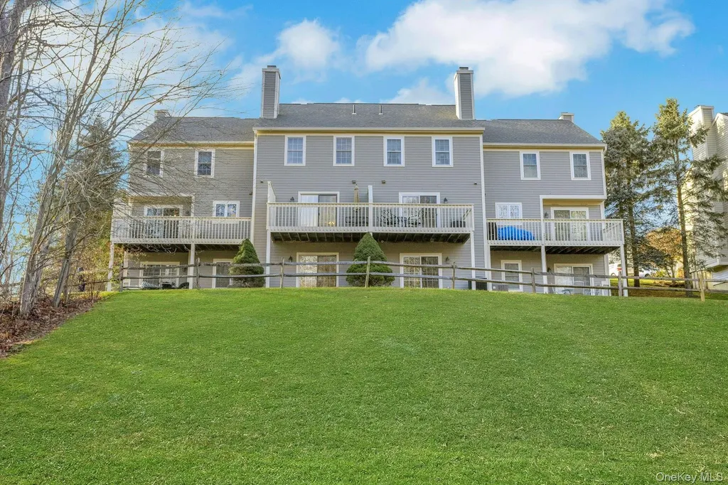 5603 Applewood Circle Carmel NY 10512