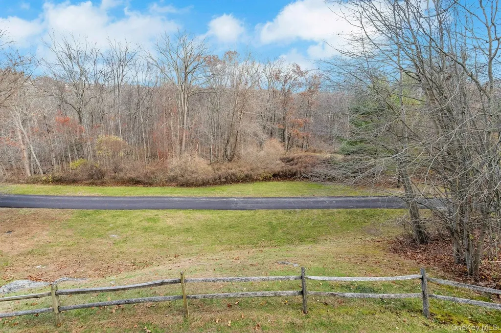 5603 Applewood Circle Carmel NY 10512