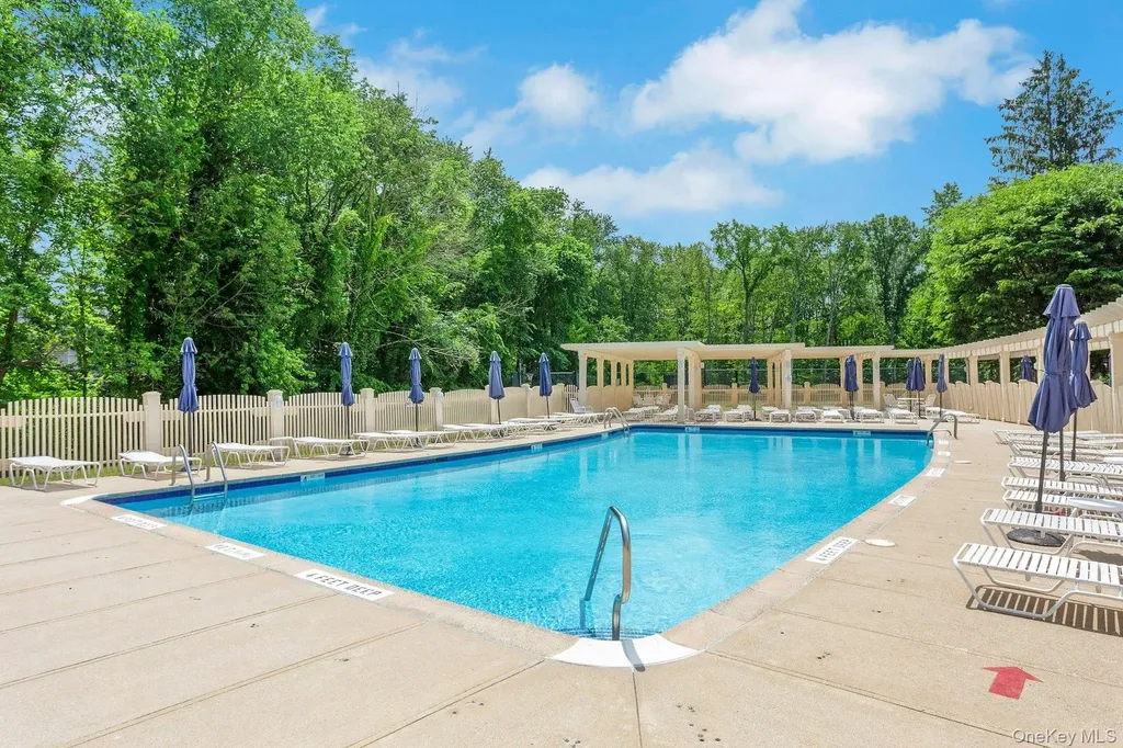 5603 Applewood Circle Carmel NY 10512