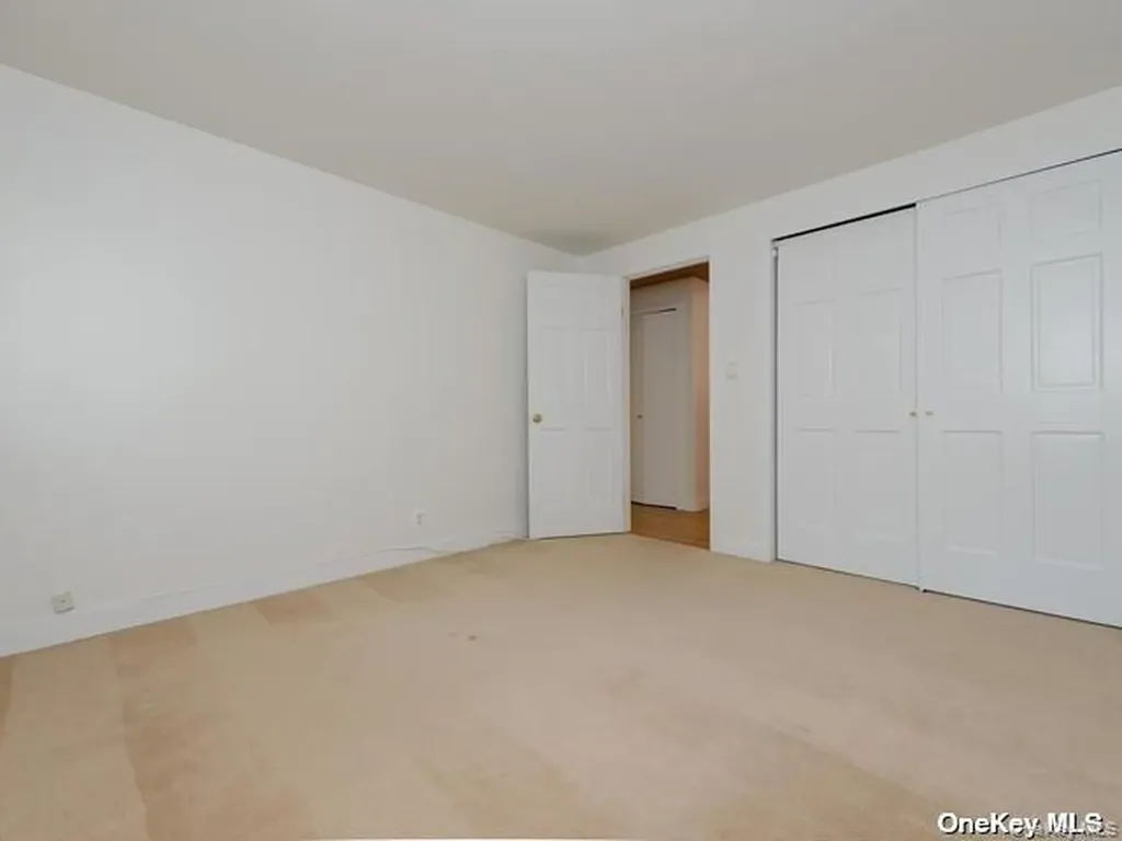 1 Pine Point Lloyd Harbor NY 11743