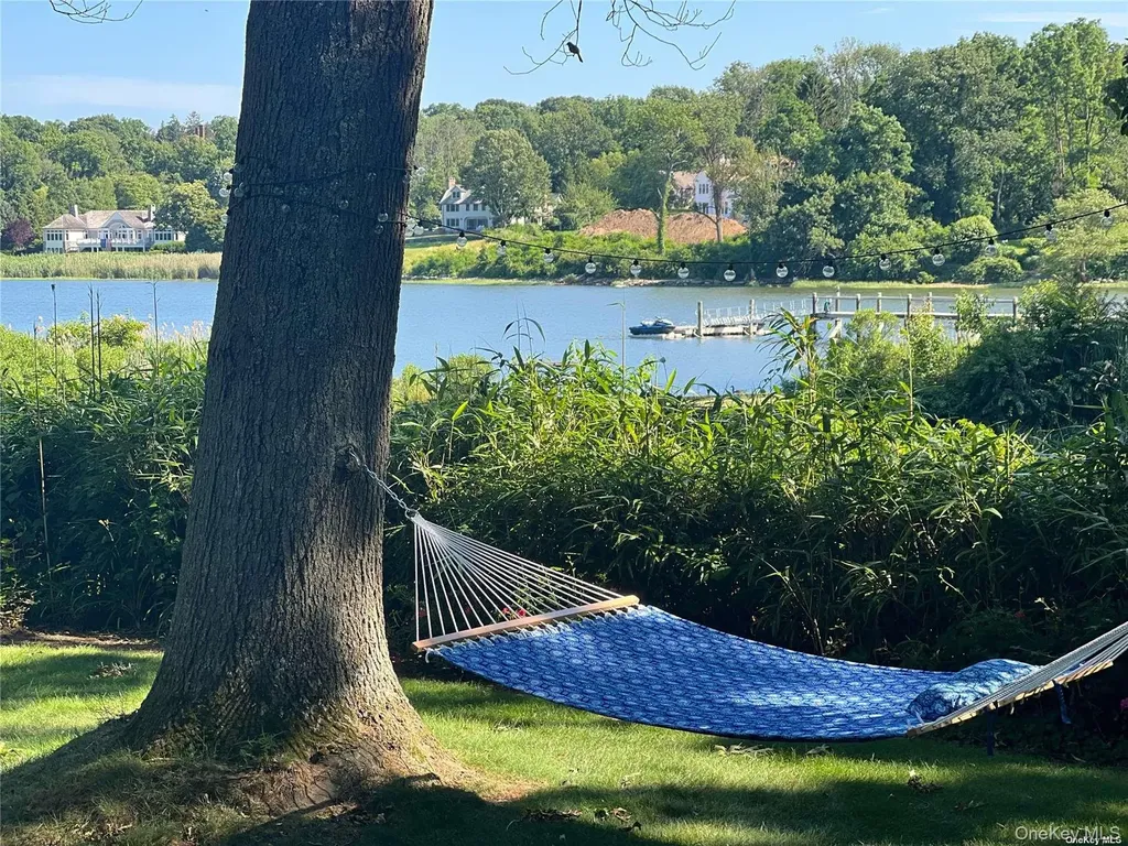 1 Pine Point Lloyd Harbor NY 11743