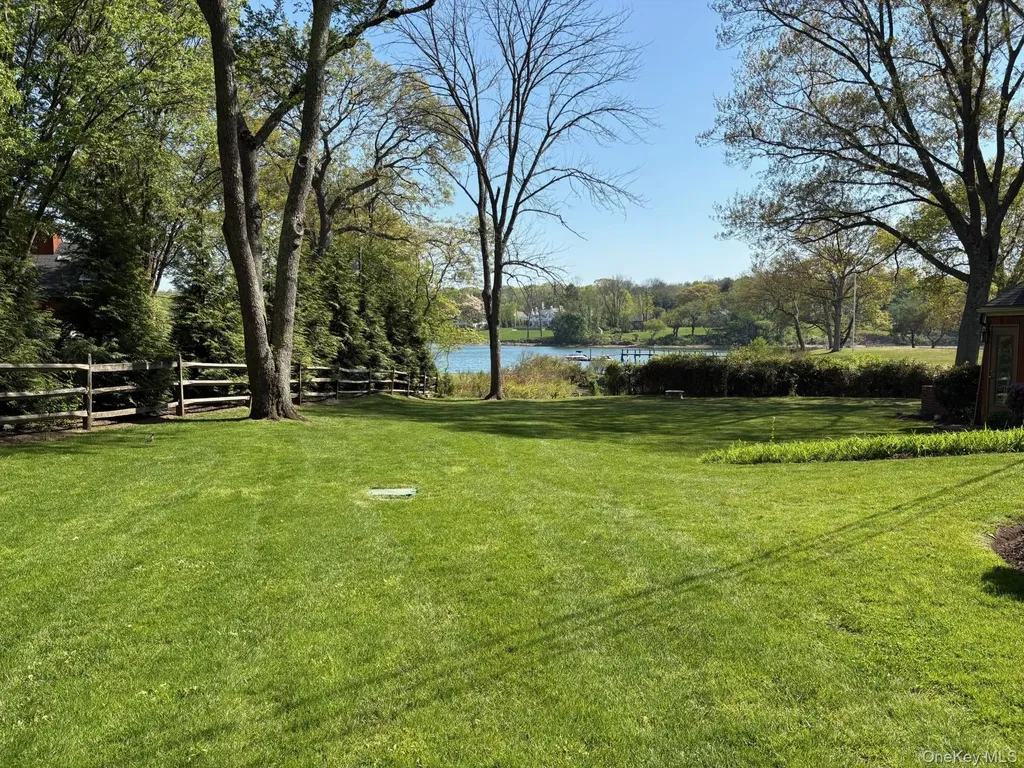 1 Pine Point Lloyd Harbor NY 11743