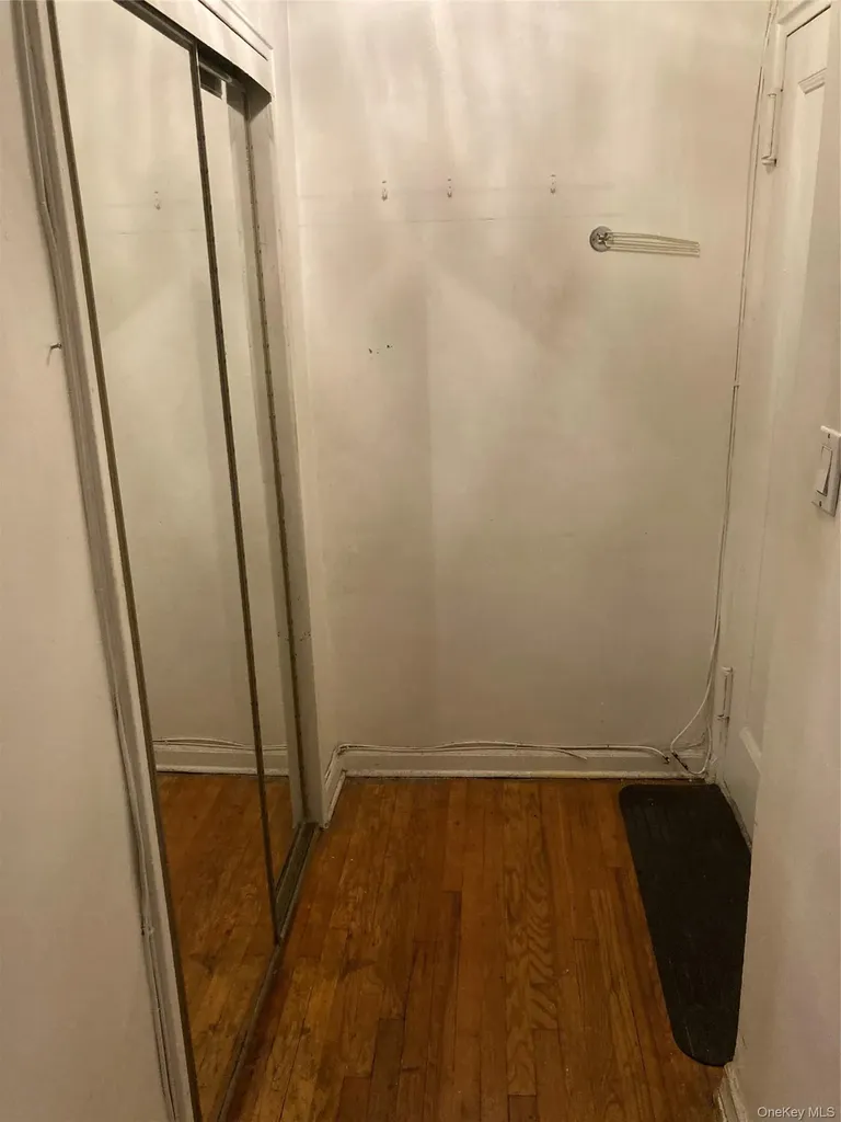 62-59 108 Forest Hills NY 11375