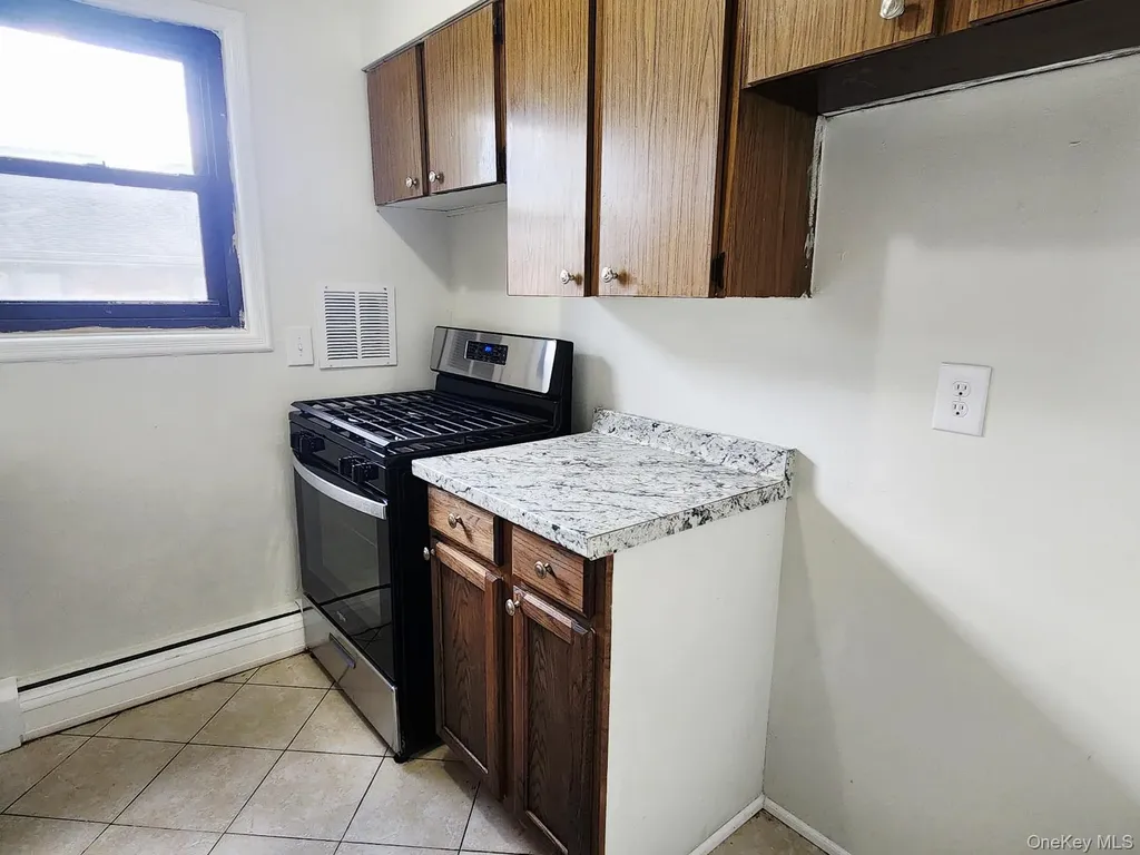 112 Union Road Spring Valley NY 10977