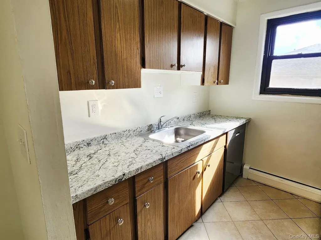 112 Union Road Spring Valley NY 10977