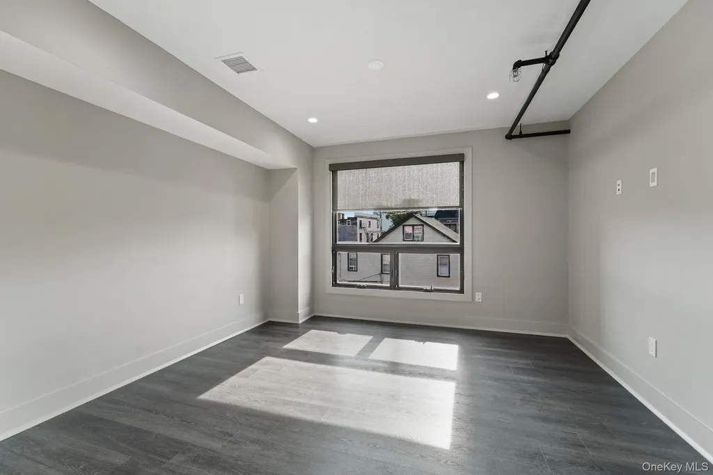 172 E Prospect Avenue Mamaroneck NY 10543