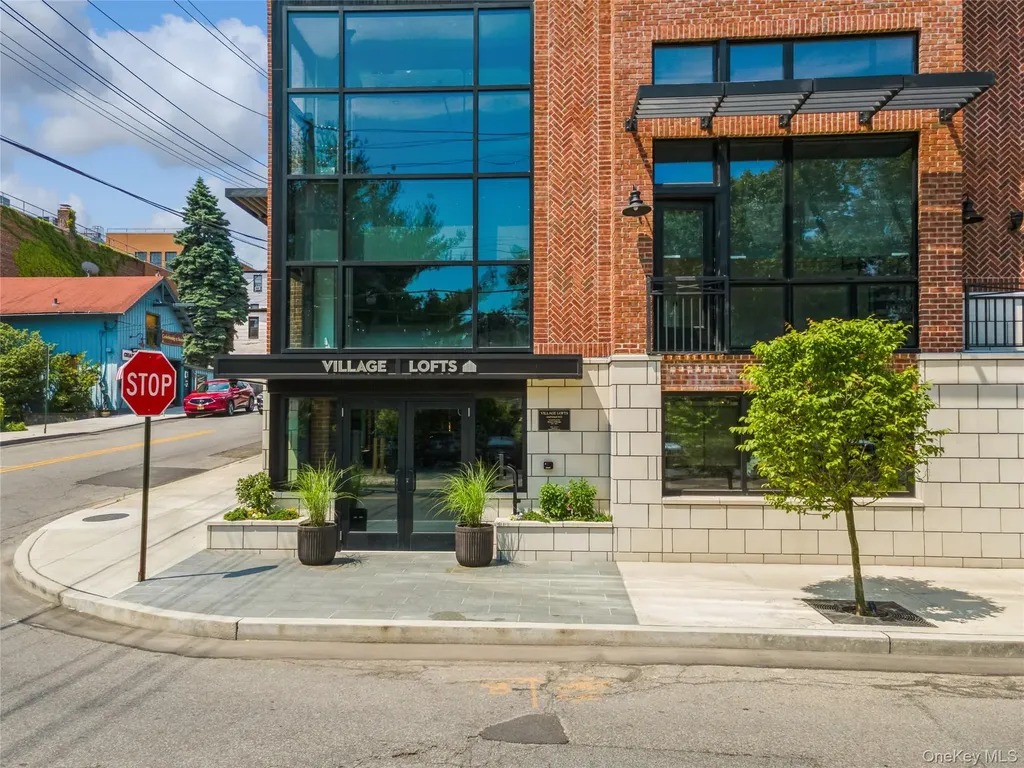 172 E Prospect Avenue Mamaroneck NY 10543
