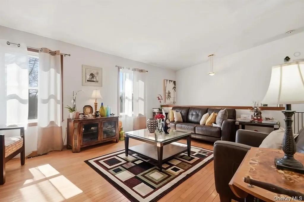 25 Degarmo Road Poughkeepsie NY 12603