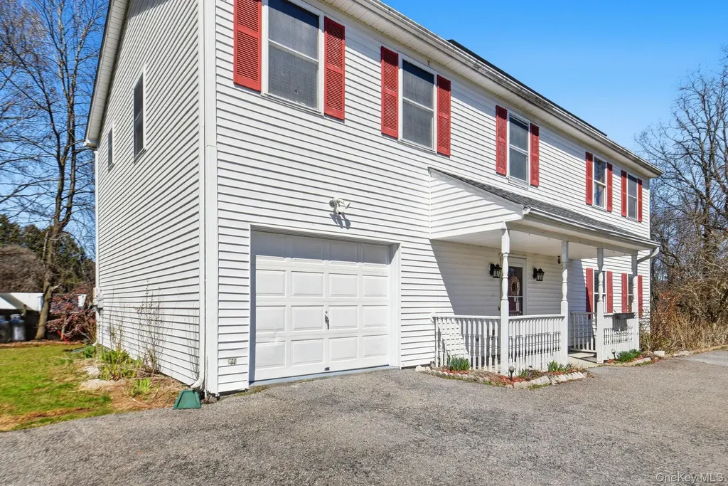 25 Degarmo Road Poughkeepsie NY 12603