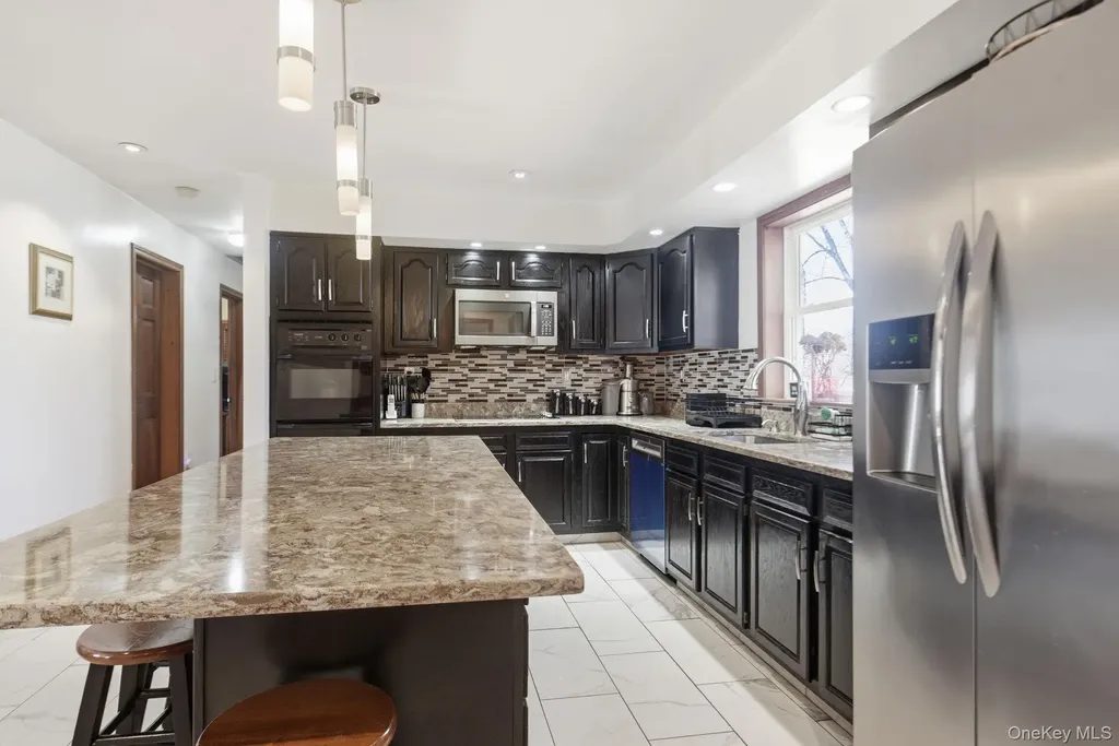 25 Degarmo Road Poughkeepsie NY 12603