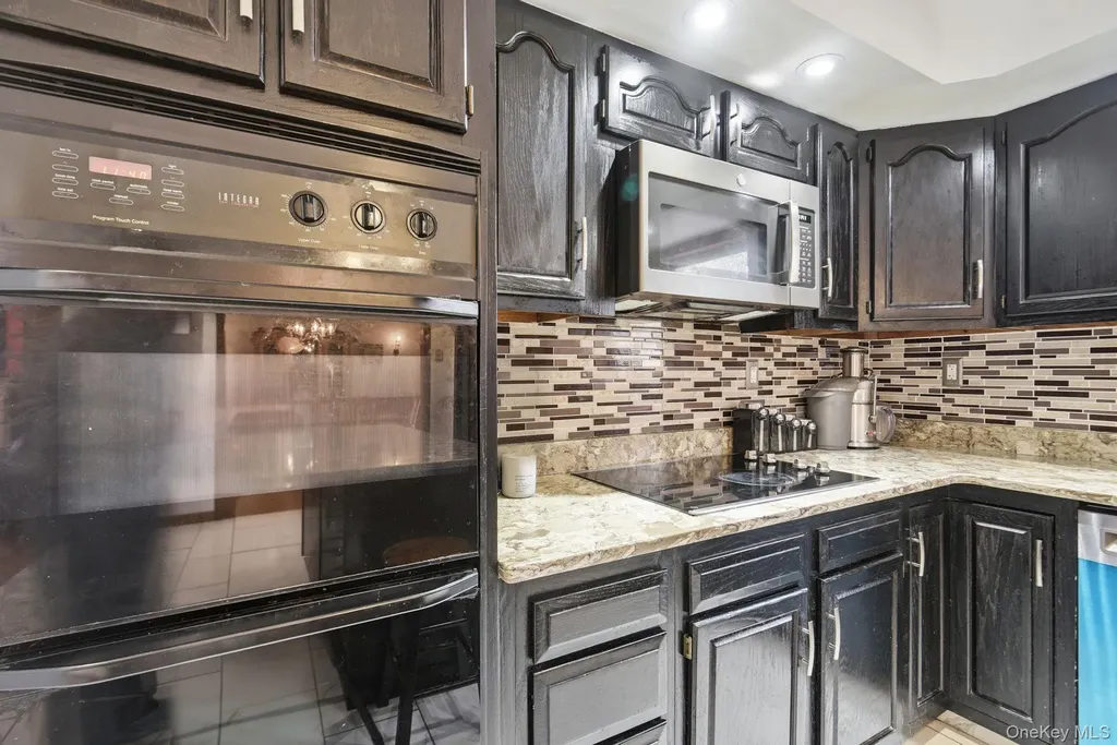 25 Degarmo Road Poughkeepsie NY 12603