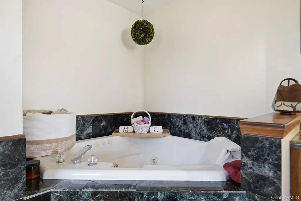 25 Degarmo Road Poughkeepsie NY 12603