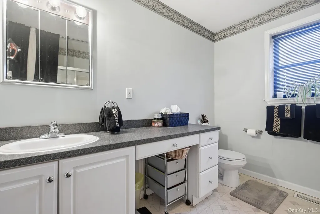 25 Degarmo Road Poughkeepsie NY 12603