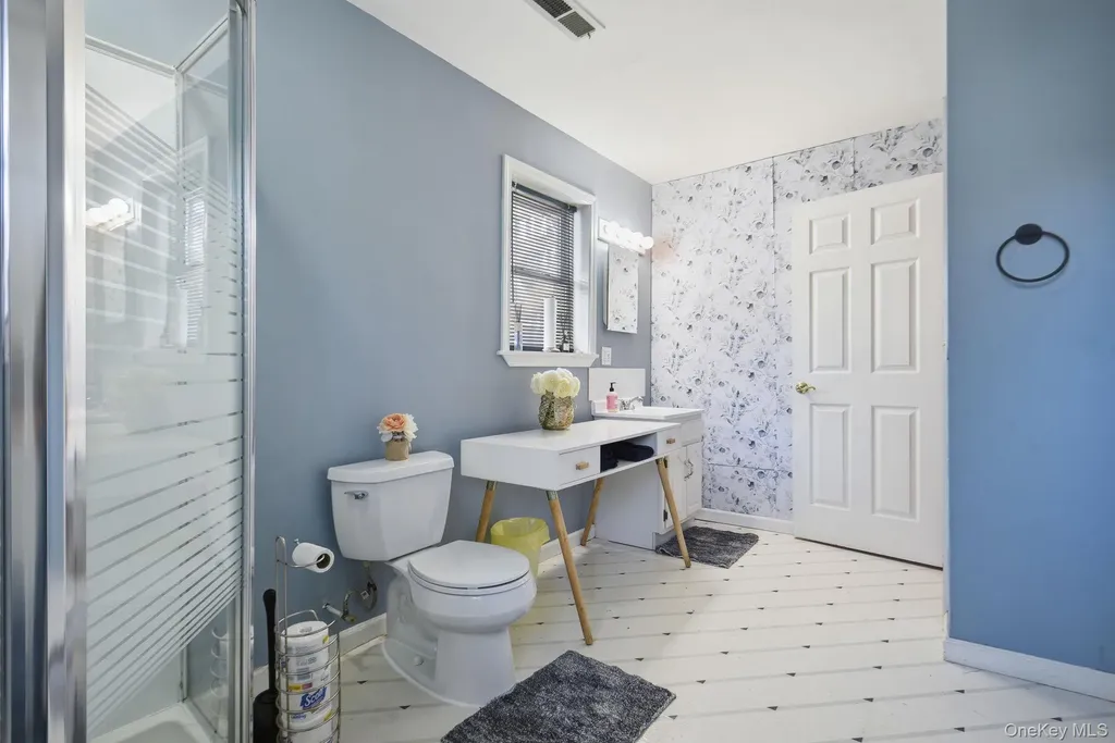 25 Degarmo Road Poughkeepsie NY 12603
