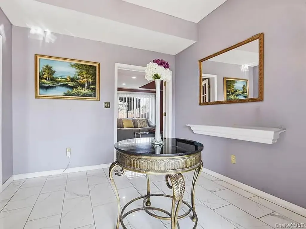 25 Degarmo Road Poughkeepsie NY 12603