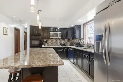 25 Degarmo Road Poughkeepsie NY 12603