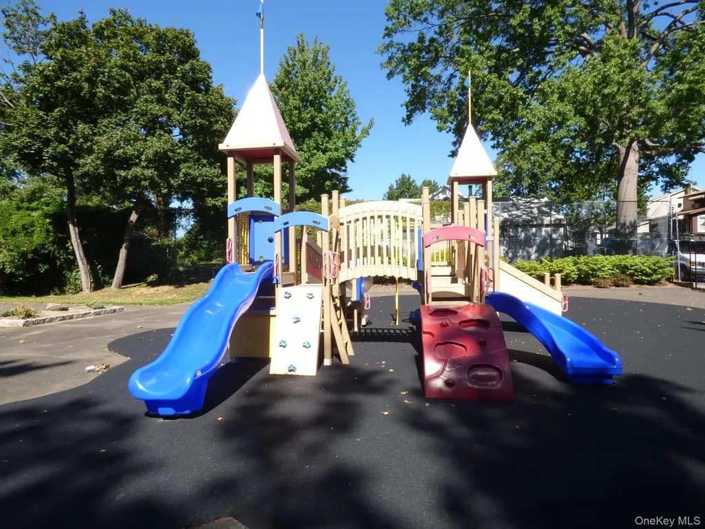 30D Edgewater Park Bronx NY 10465
