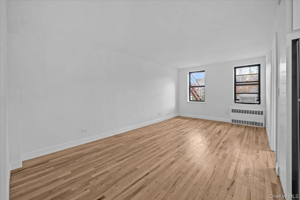 3260 Netherland Avenue Bronx NY 10463