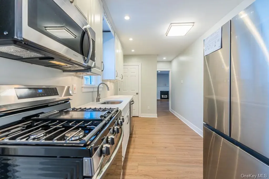 4116 169th Street Flushing NY 11358