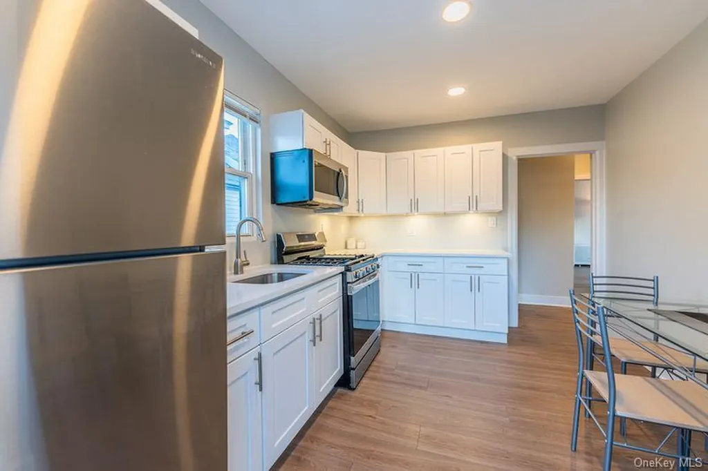4116 169th Street Flushing NY 11358
