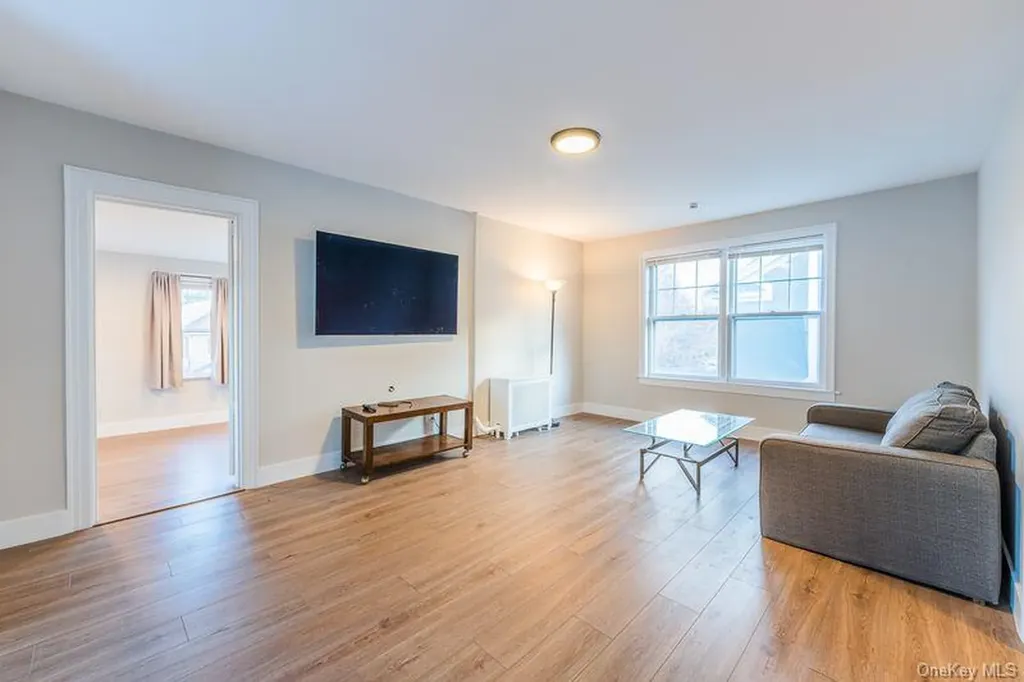 4116 169th Street Flushing NY 11358