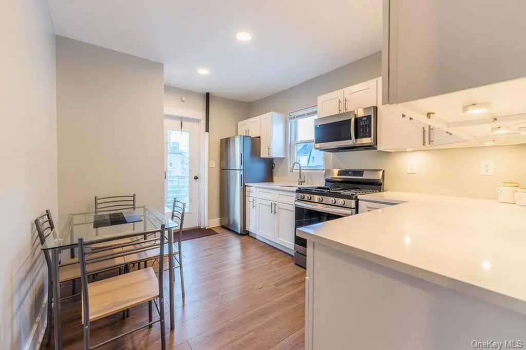 4116 169th Street Flushing NY 11358
