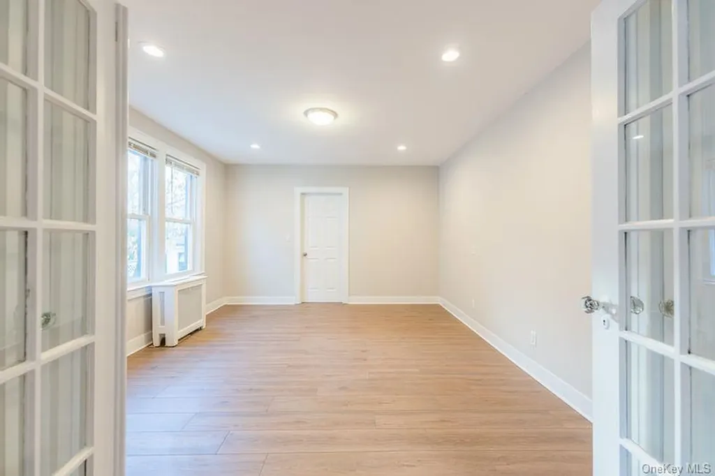 4116 169th Street Flushing NY 11358