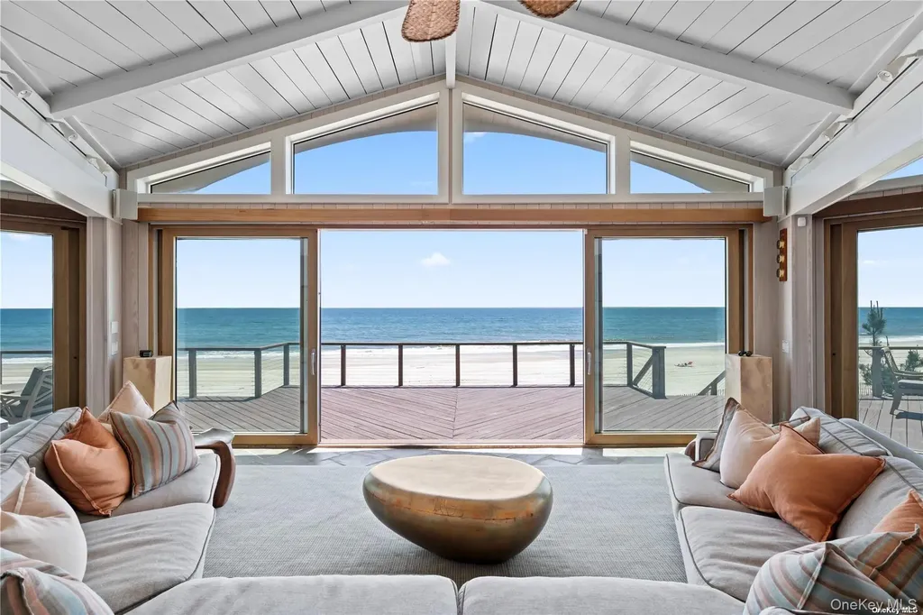 174 Dune Road Quogue NY 11959