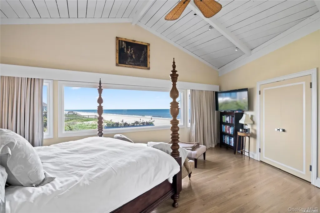 174 Dune Road Quogue NY 11959