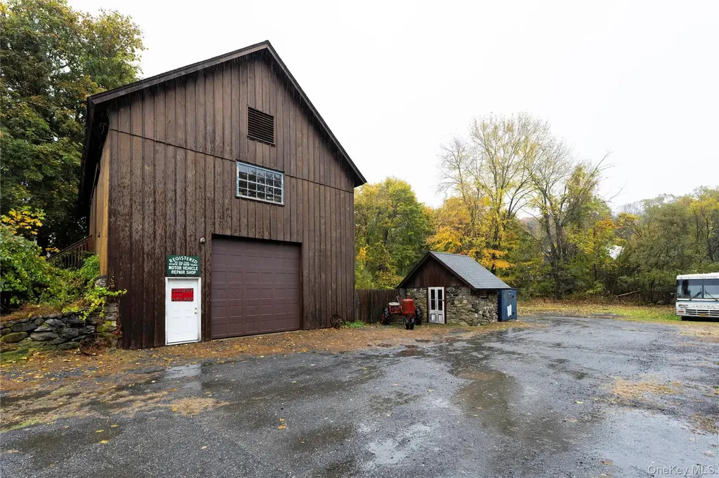 371 Shear Hill Road Carmel NY 10512