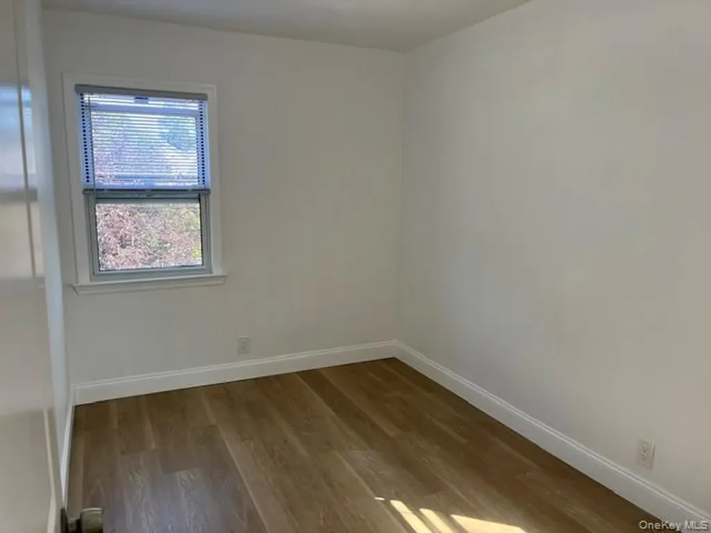 46-05 158 Street Flushing NY 11358