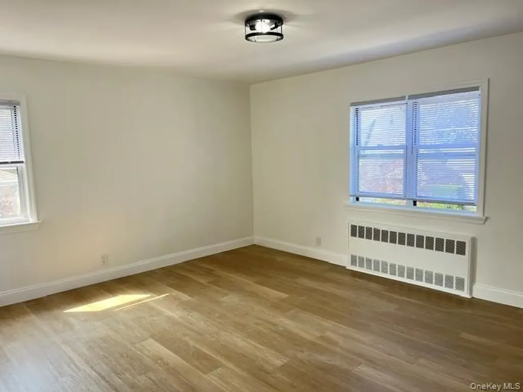 46-05 158 Street Flushing NY 11358