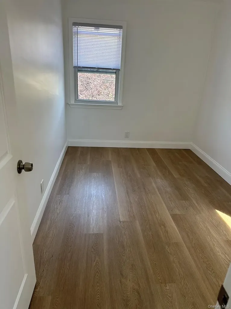 46-05 158 Street Flushing NY 11358