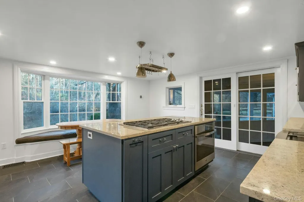 1364 Spring Valley Road Ossining NY 10562