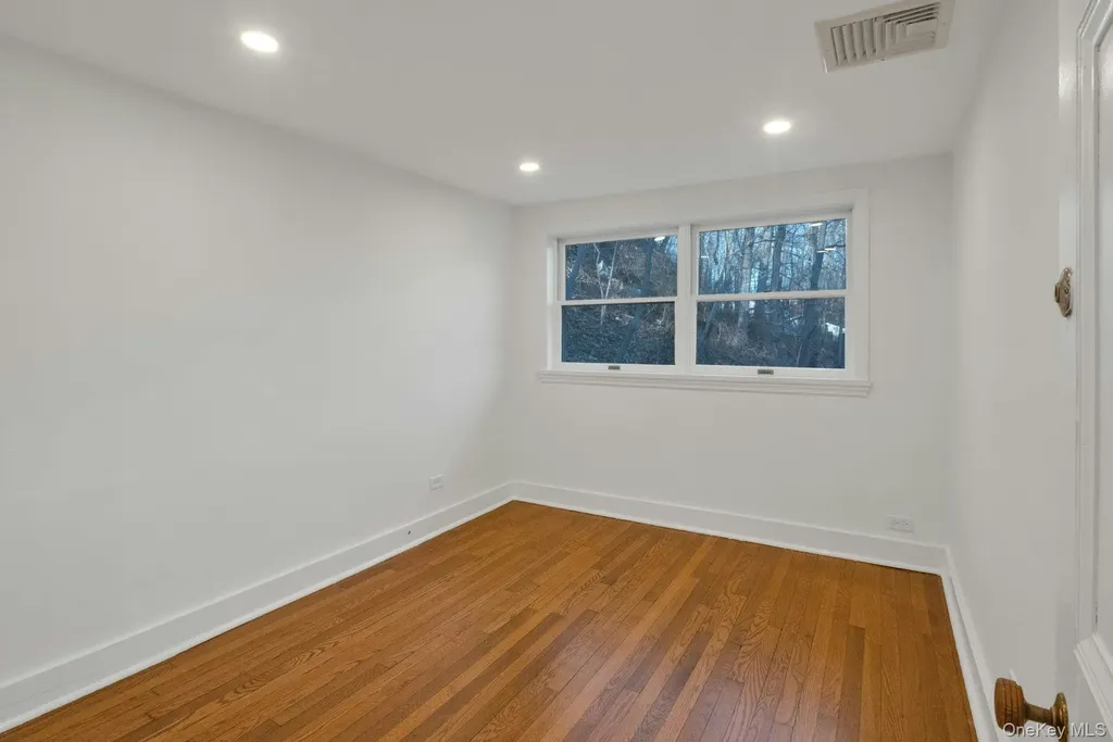 1364 Spring Valley Road Ossining NY 10562