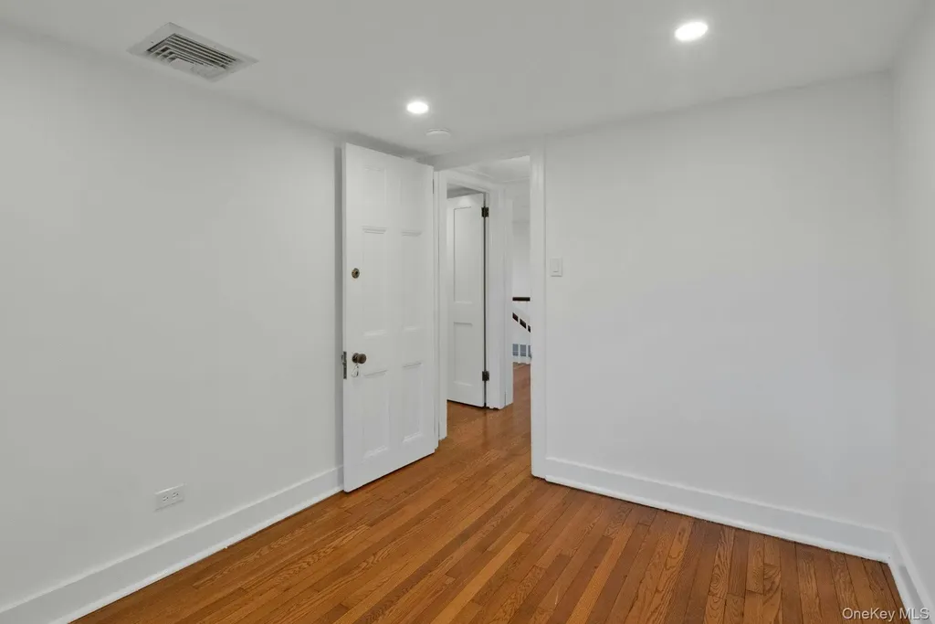 1364 Spring Valley Road Ossining NY 10562