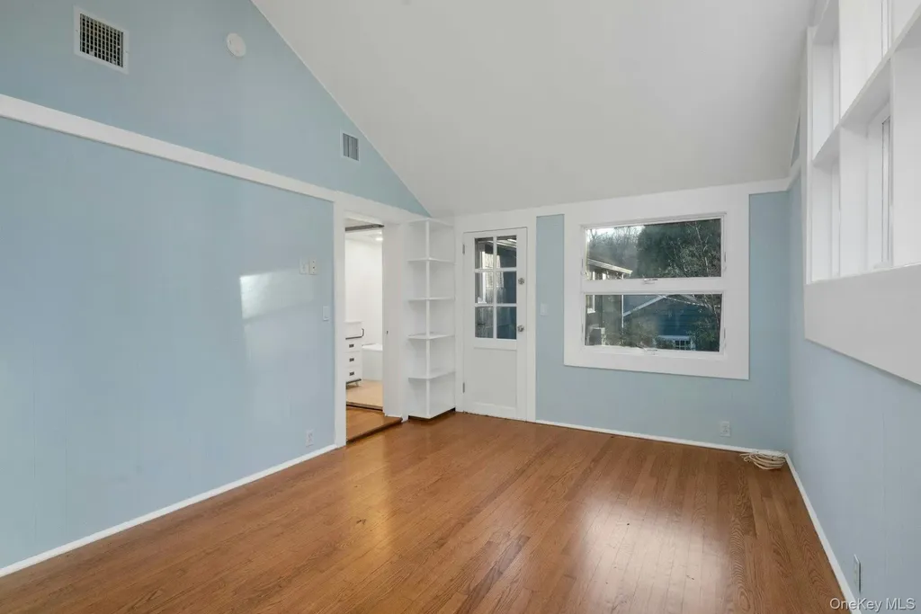 1364 Spring Valley Road Ossining NY 10562