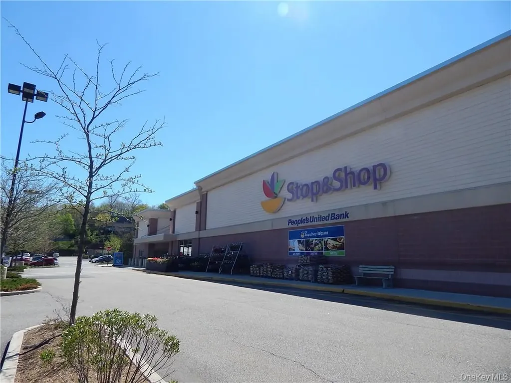 1364 Spring Valley Road Ossining NY 10562
