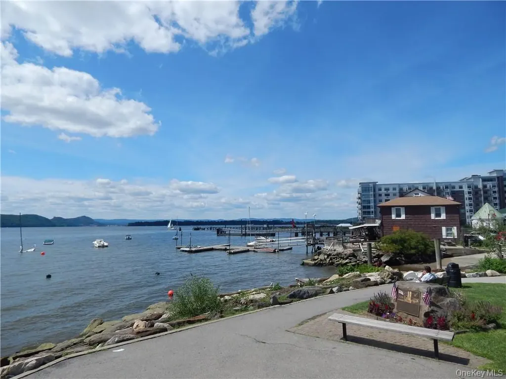 1364 Spring Valley Road Ossining NY 10562