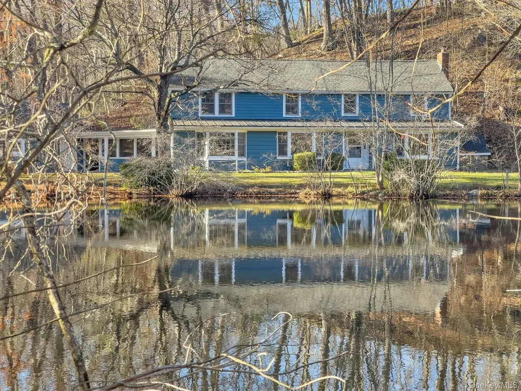 1364 Spring Valley Road Ossining NY 10562