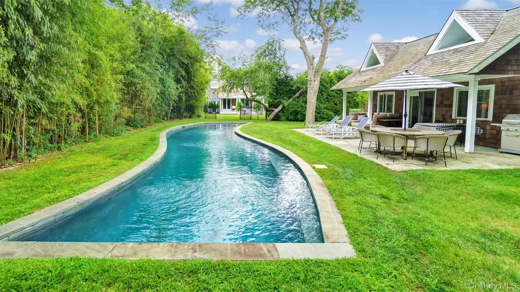 9 Ocame Avenue Westhampton Beach NY 11978