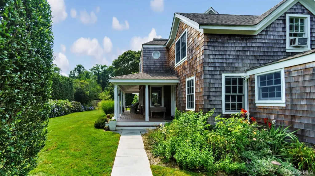 9 Ocame Avenue Westhampton Beach NY 11978