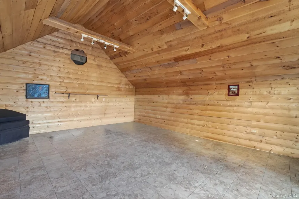 5030 State Route 213 Olivebridge NY 12461