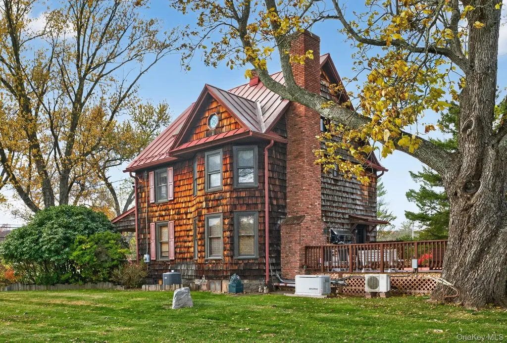 5030 State Route 213 Olivebridge NY 12461