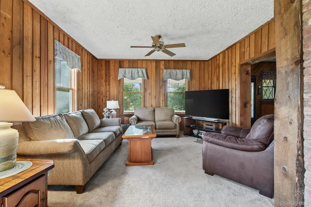 5030 State Route 213 Olivebridge NY 12461