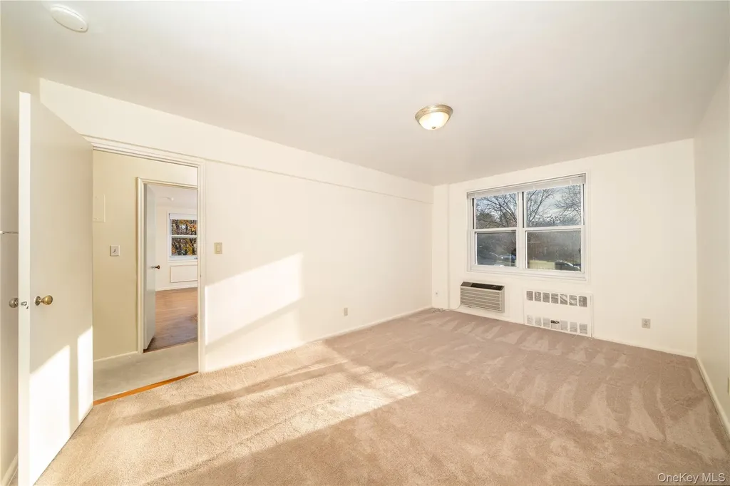 76 Dehaven Drive Yonkers NY 10703